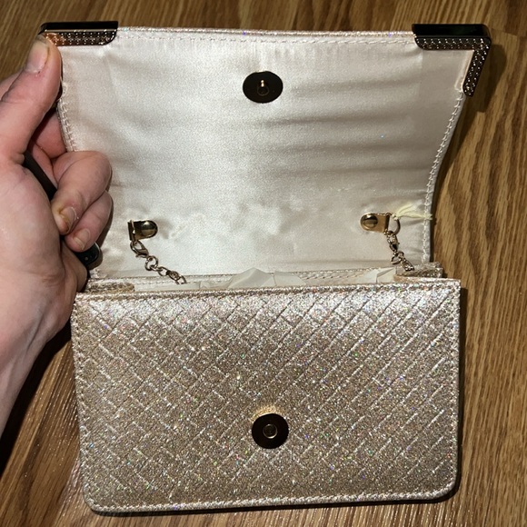 NWT Gianni Bini Champagne Sparkle Purse - Picture 2 of 4